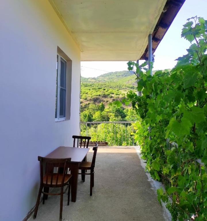 Md House Hotel Idzsevan Kültér fotó