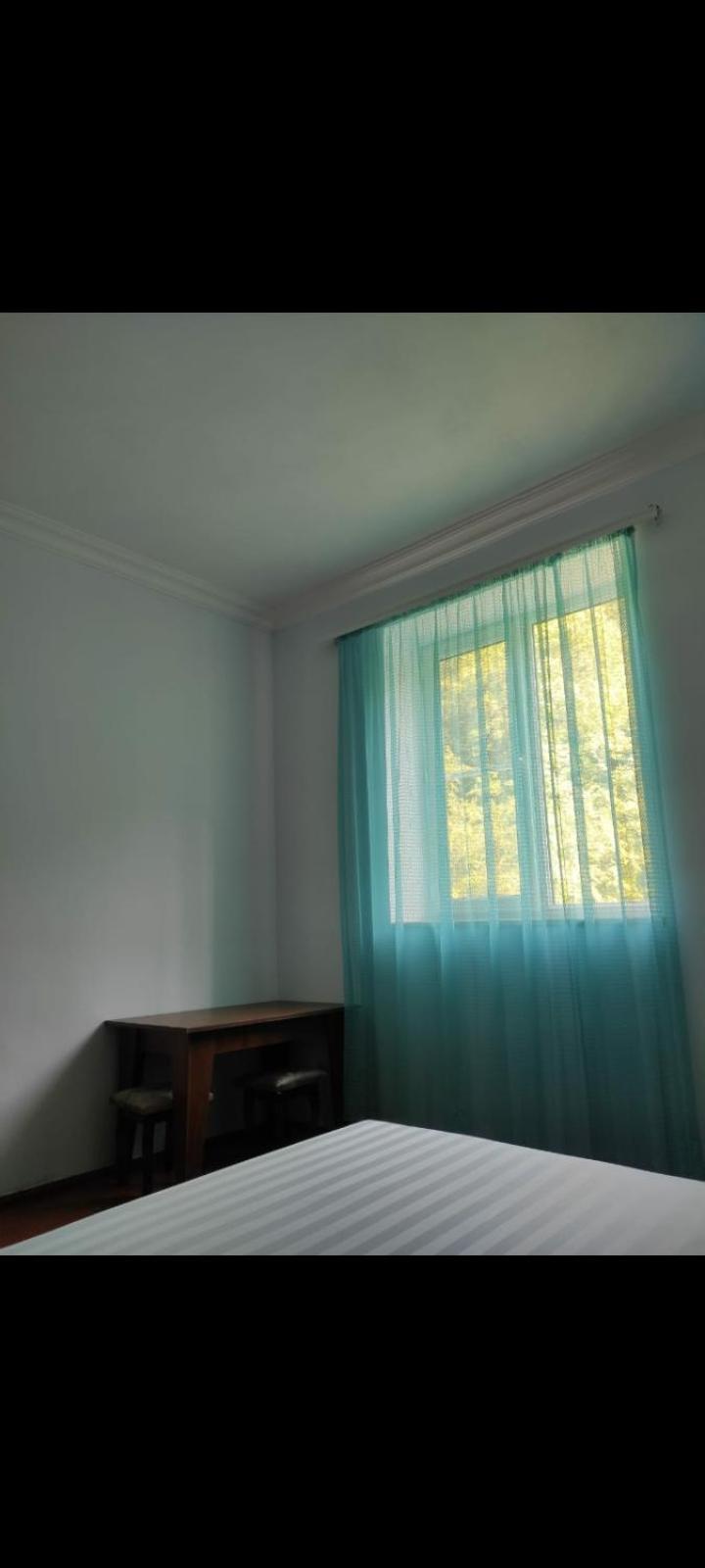 Md House Hotel Idzsevan Kültér fotó