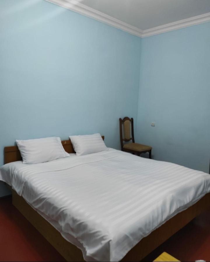 Md House Hotel Idzsevan Kültér fotó